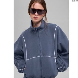 NWT ALO Yoga Polar Fleece Game Time Full Zip Jacket Bluestone/White Size Medium